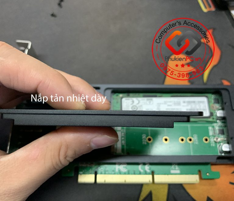 Card PCIe 3.0 X8 X16 to 4 Port M.2 NVMe SSD