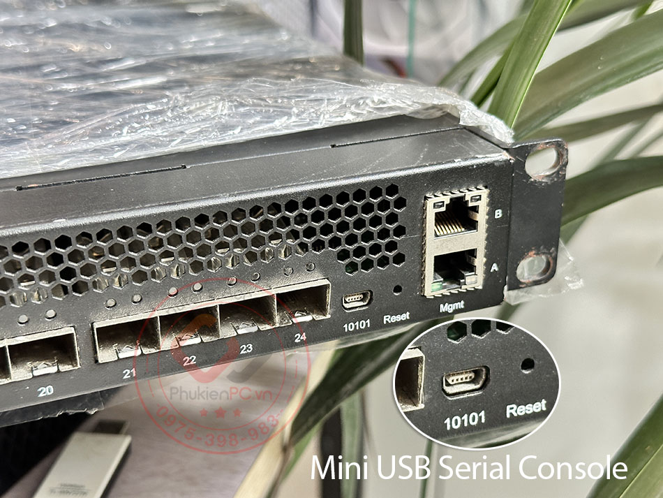 Dây cáp Console RS232 DB9 Female to Mini USB 43X051 For Lenovo RackSwitch G8264 dài 1.5M